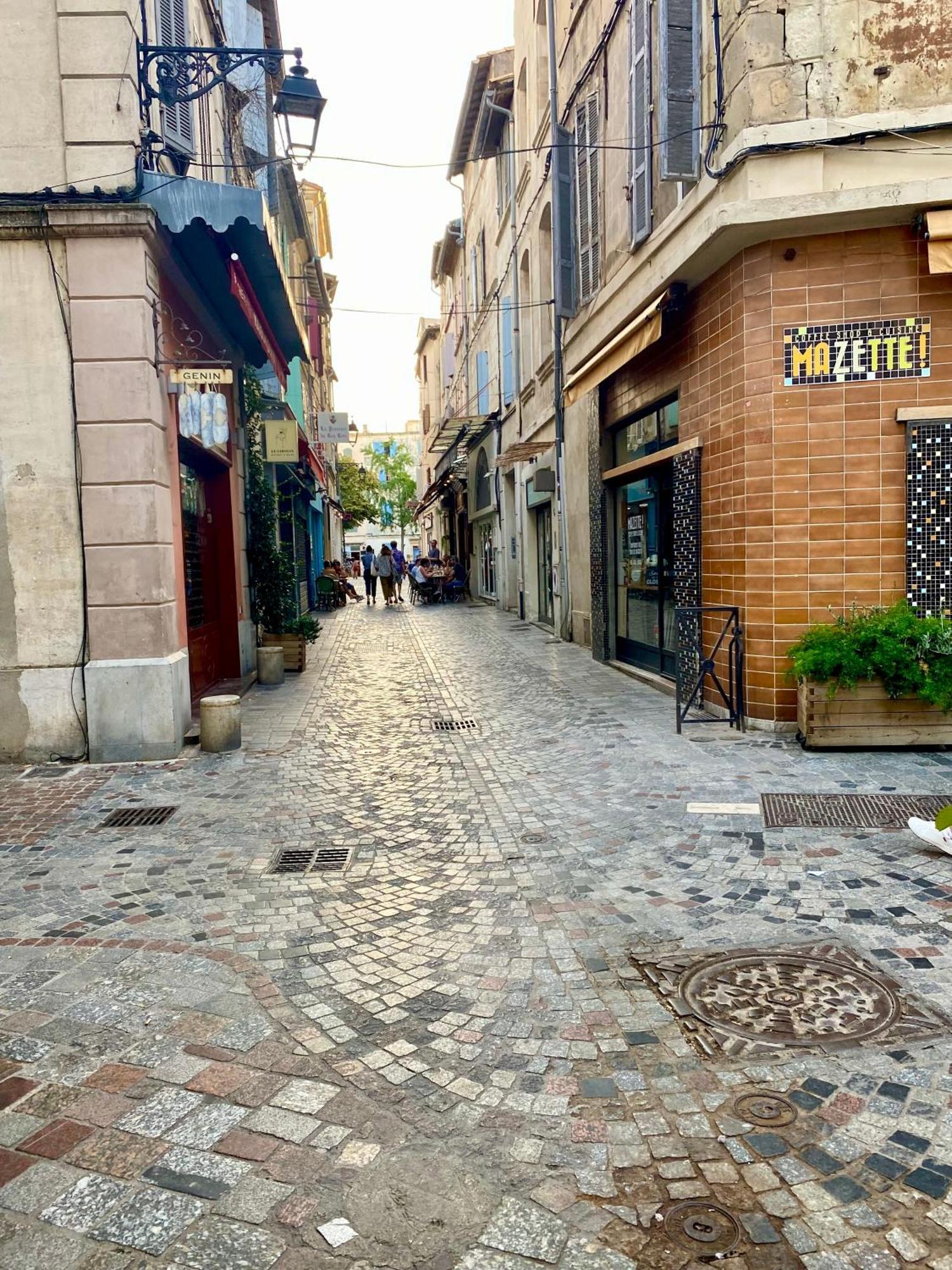 Appartement Centre-Ville Arles Eksteriør billede